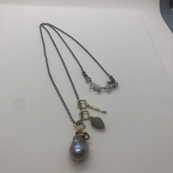 Lulu Design Pearl and Quartz Necklace - Picture 4 of 11